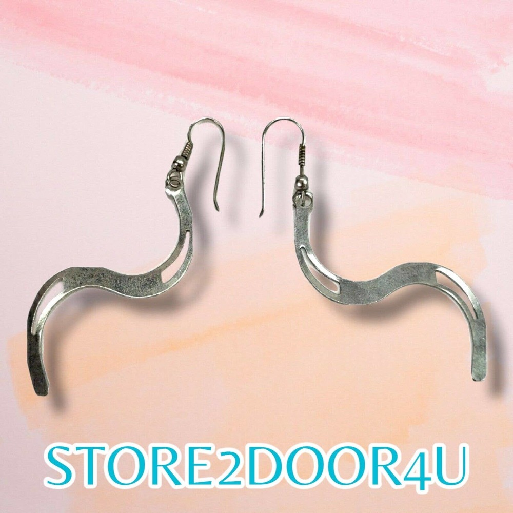 VINTAGE Women's Fashion Jewelry Silver Plated Swaying Bolt Dangle Hook Earrings